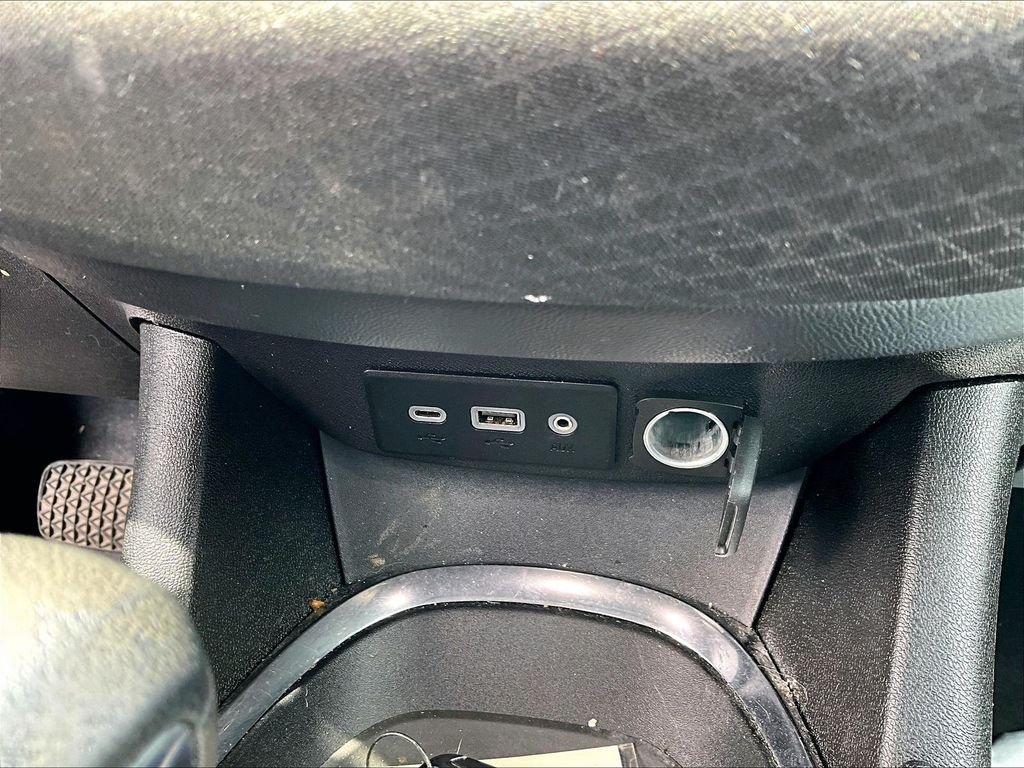 Used 2023 Mineral Gray Metallic Chevrolet LT image 26