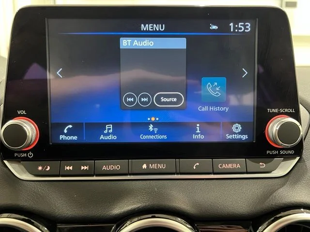 Used 2023 Orange Nissan SR image 15
