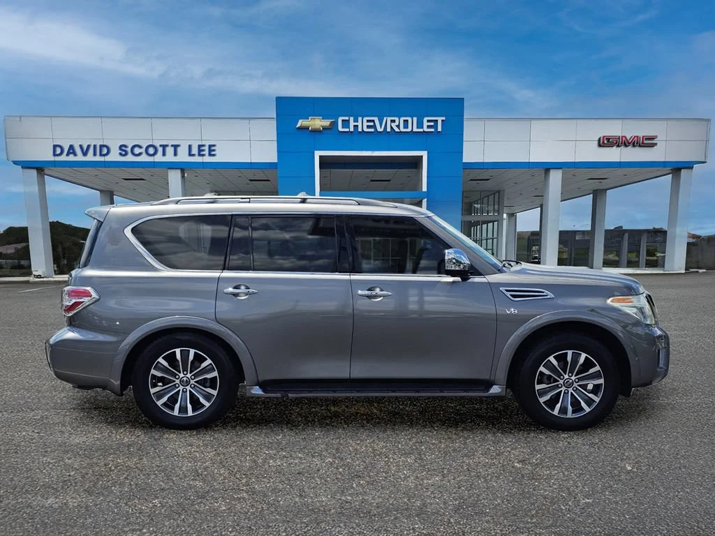Used 2018 Gun Metallic Nissan SL image 42
