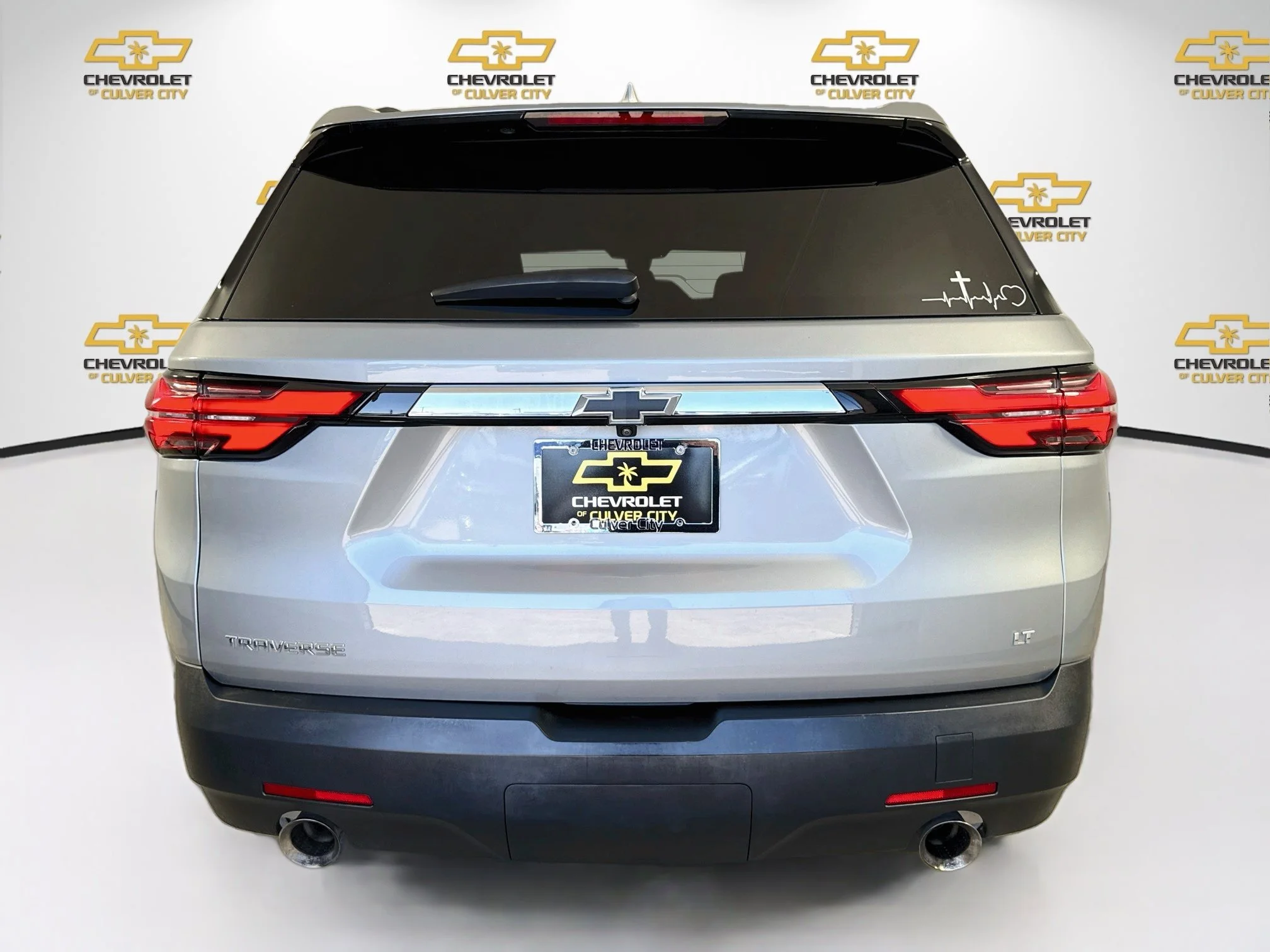 Used 2023 Sterling Gray Metallic Chevrolet LT Cloth image 7