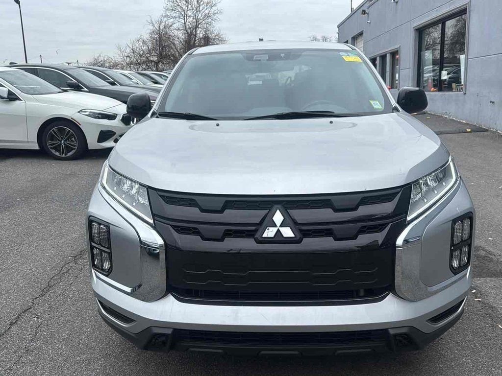 Used 2024 Gray Mitsubishi 2.0 LE image 2