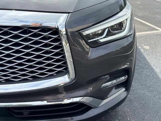 Used 2024 Anthracite Gray INFINITI Sensory image 9