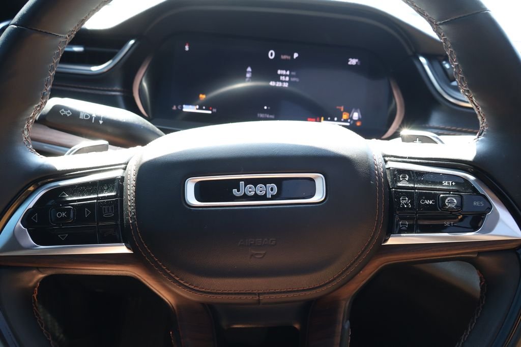 Used 2022 Bright White Clea Jeep Summit image 21