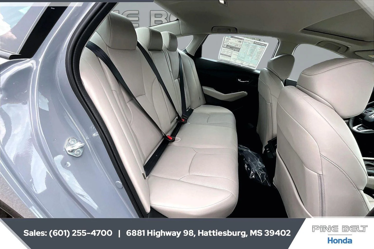 New 2026 Urban Gray Pearl Honda Touring image 7