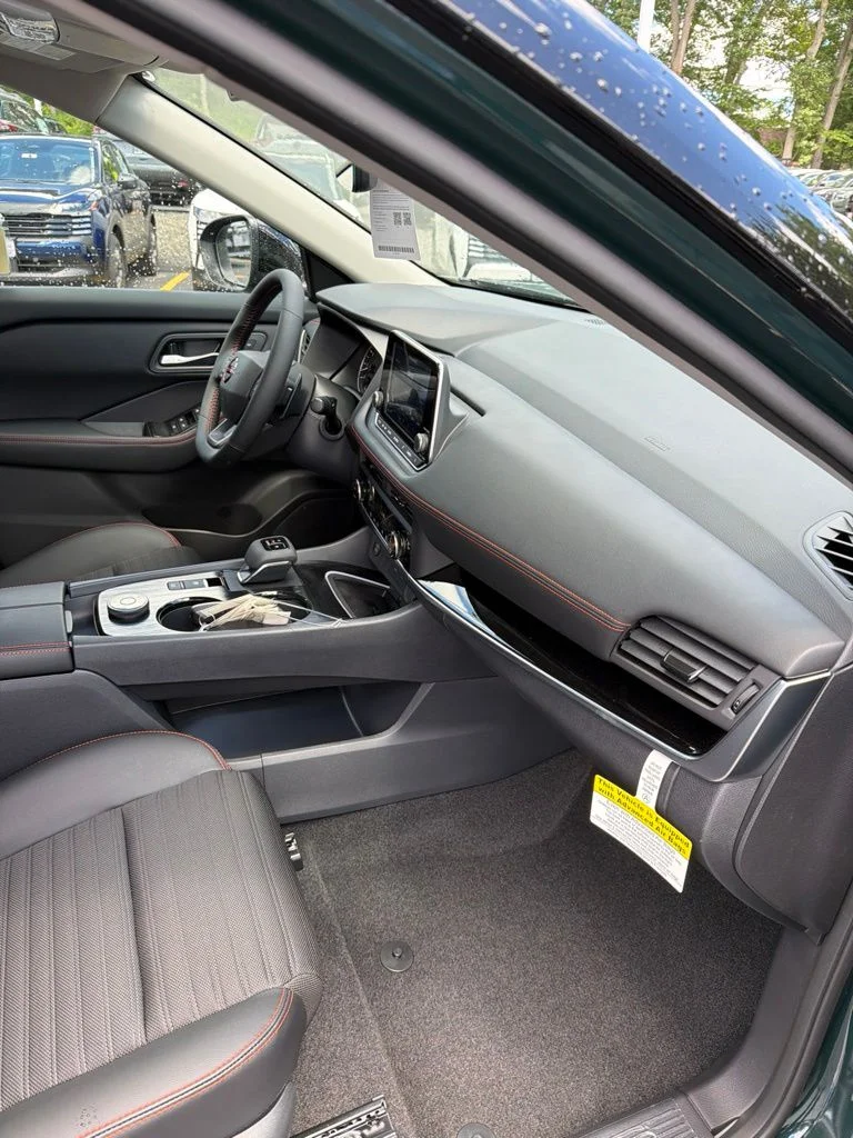 New 2026 Obsidian Green Pearl Nissan Rock Creek® image 30