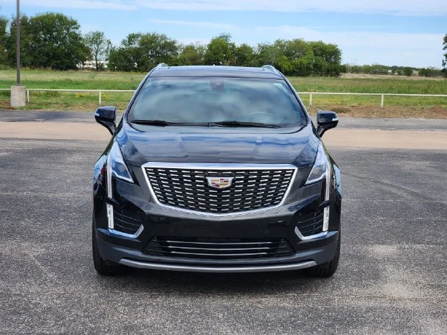 Used 2020 Stellar Black Metallic Cadillac Premium Luxury image 2