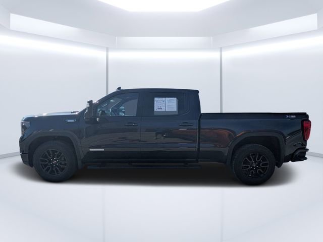 Used 2024 Gray GMC Elevation image 6