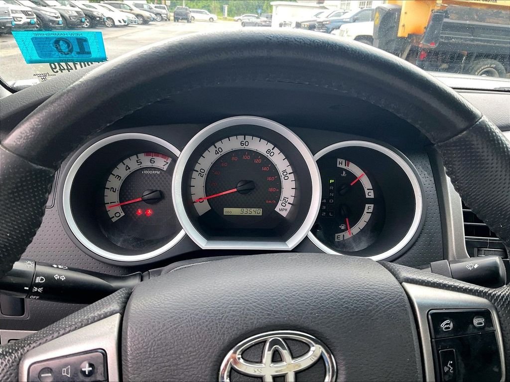 Used 2012 Silver Toyota Base image 15