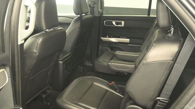 Used 2024 Gray Ford XLT image 11