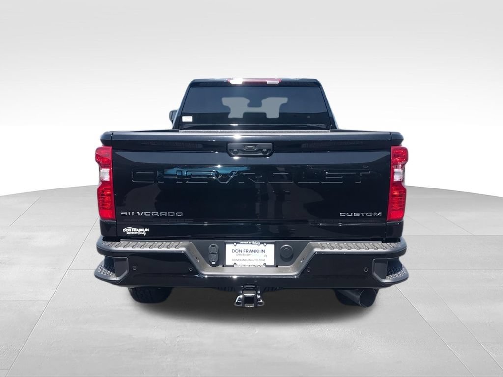 2026 Chevrolet Silverado 2500 HD Custom - Photo 7