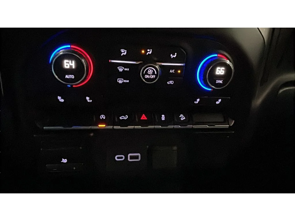 Used 2020 Satin Steel Metallic Chevrolet RST image 14