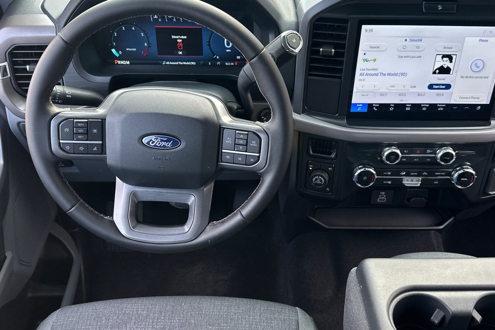 Used 2025 Black Ford XLT image 16