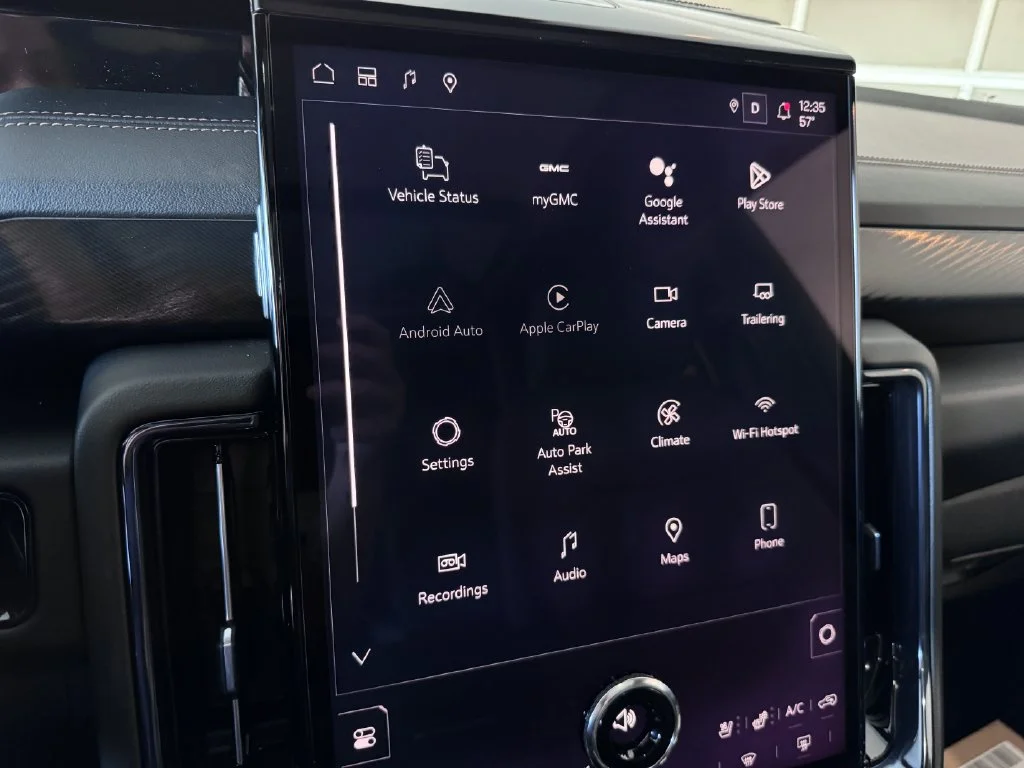 2026 GMC Yukon AT4 - Photo 23