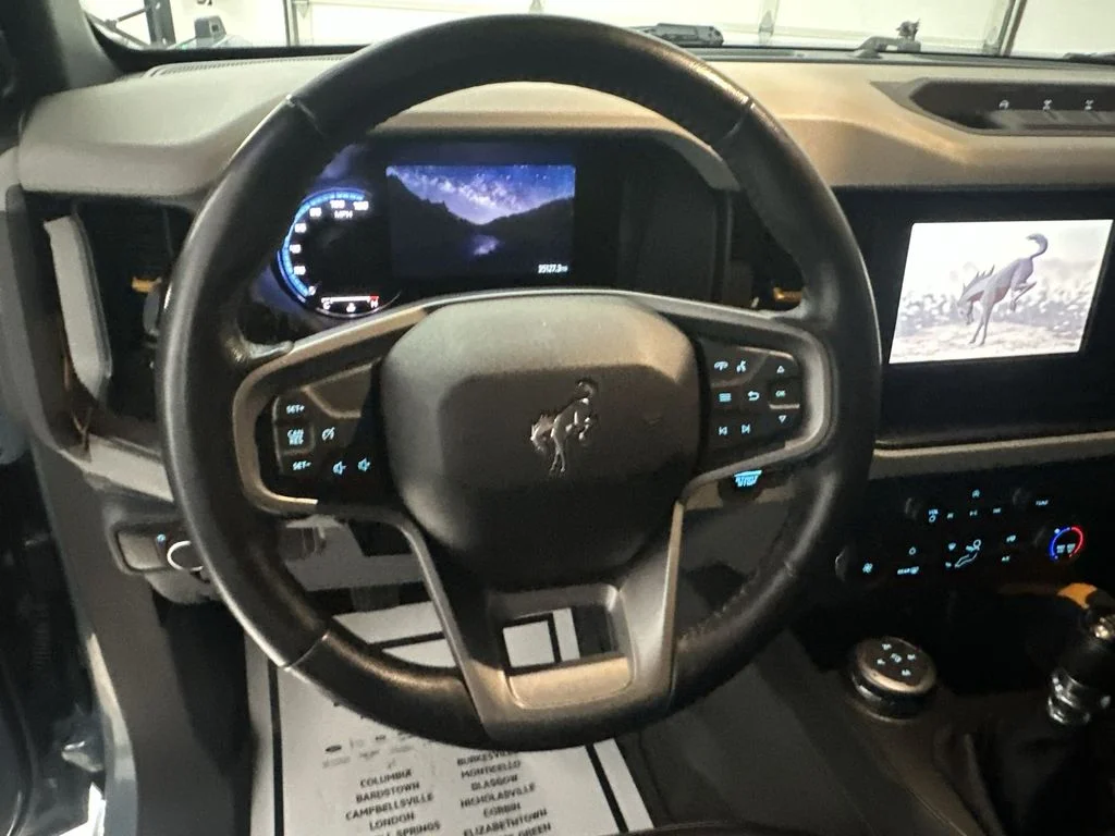 Used 2023 Blue Ford Badlands image 18