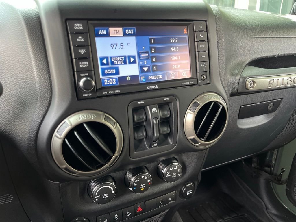 Used 2014 Black Clearcoat Jeep Unlimited Rubicon image 31