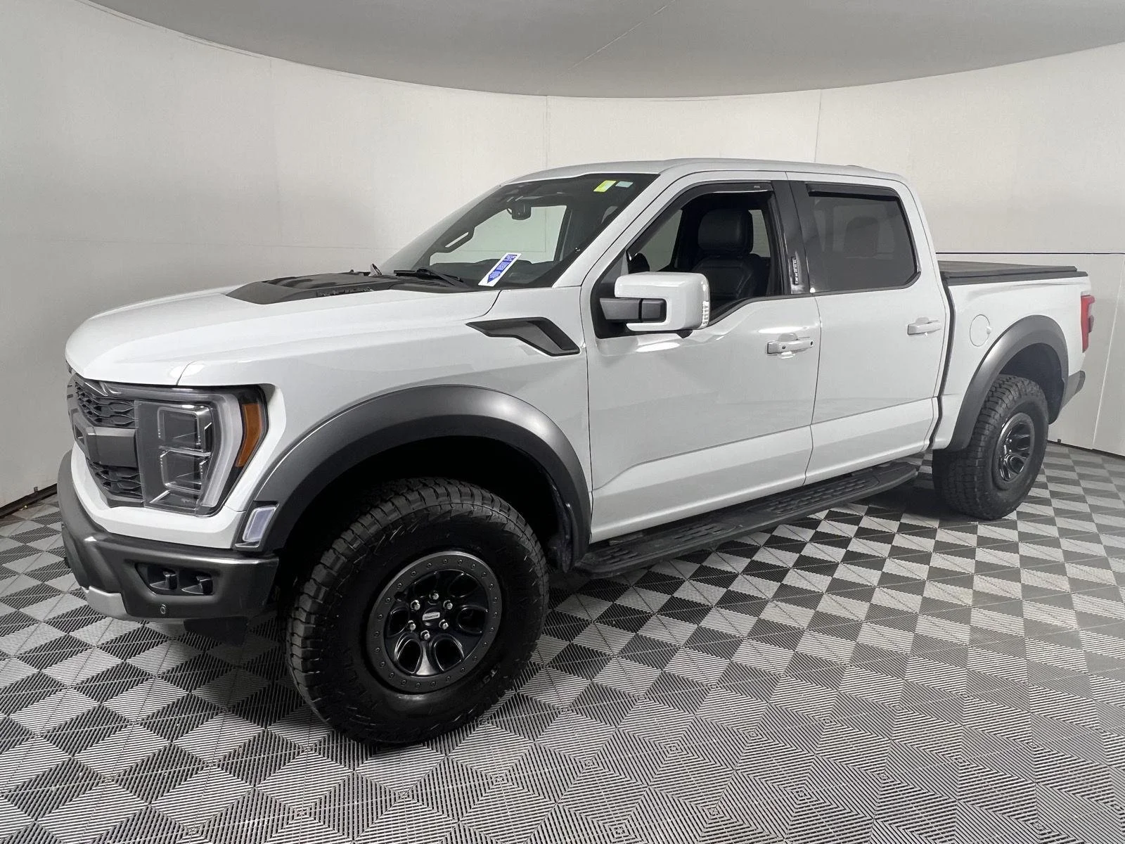 Used 2023 Avalanche Gray Ford Raptor image 8