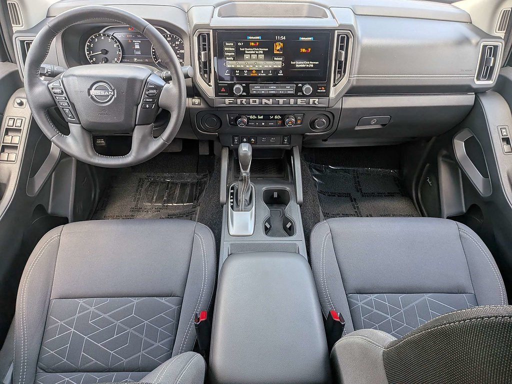 2025 Nissan Frontier SV - Photo 16