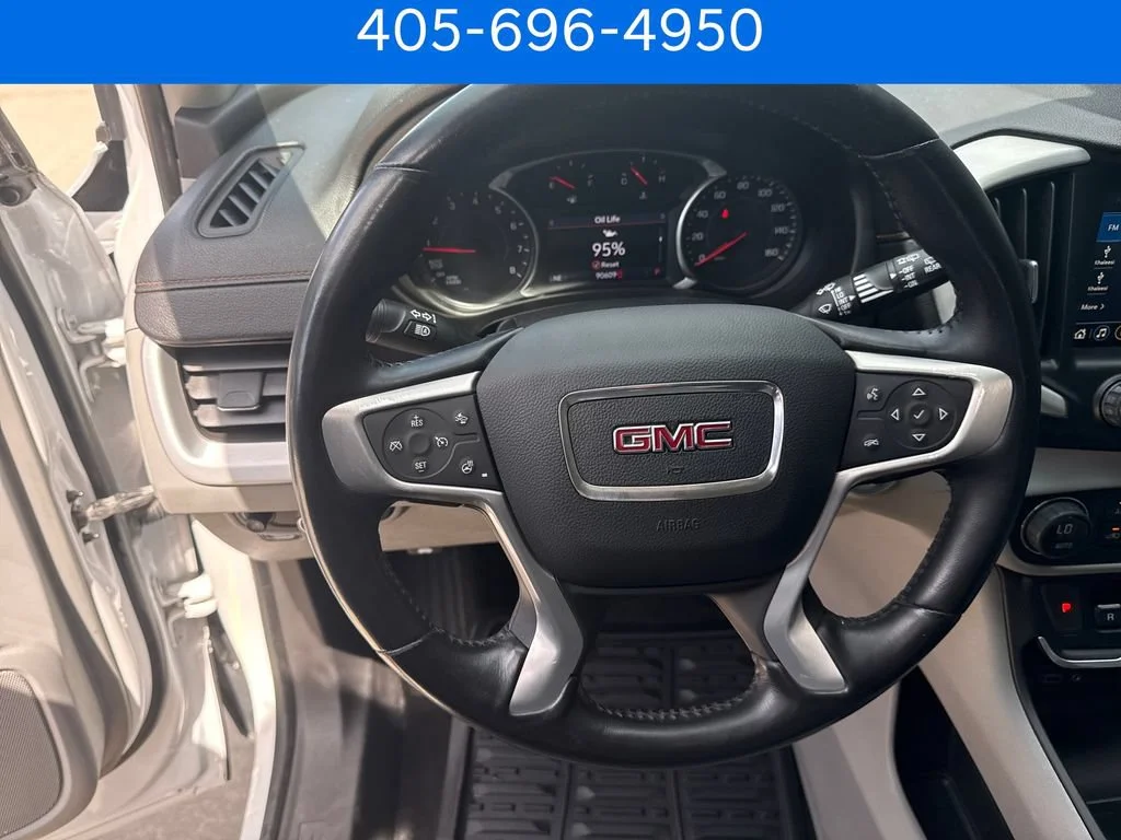 Pre-Owned 2021 GMC Terrain SLT