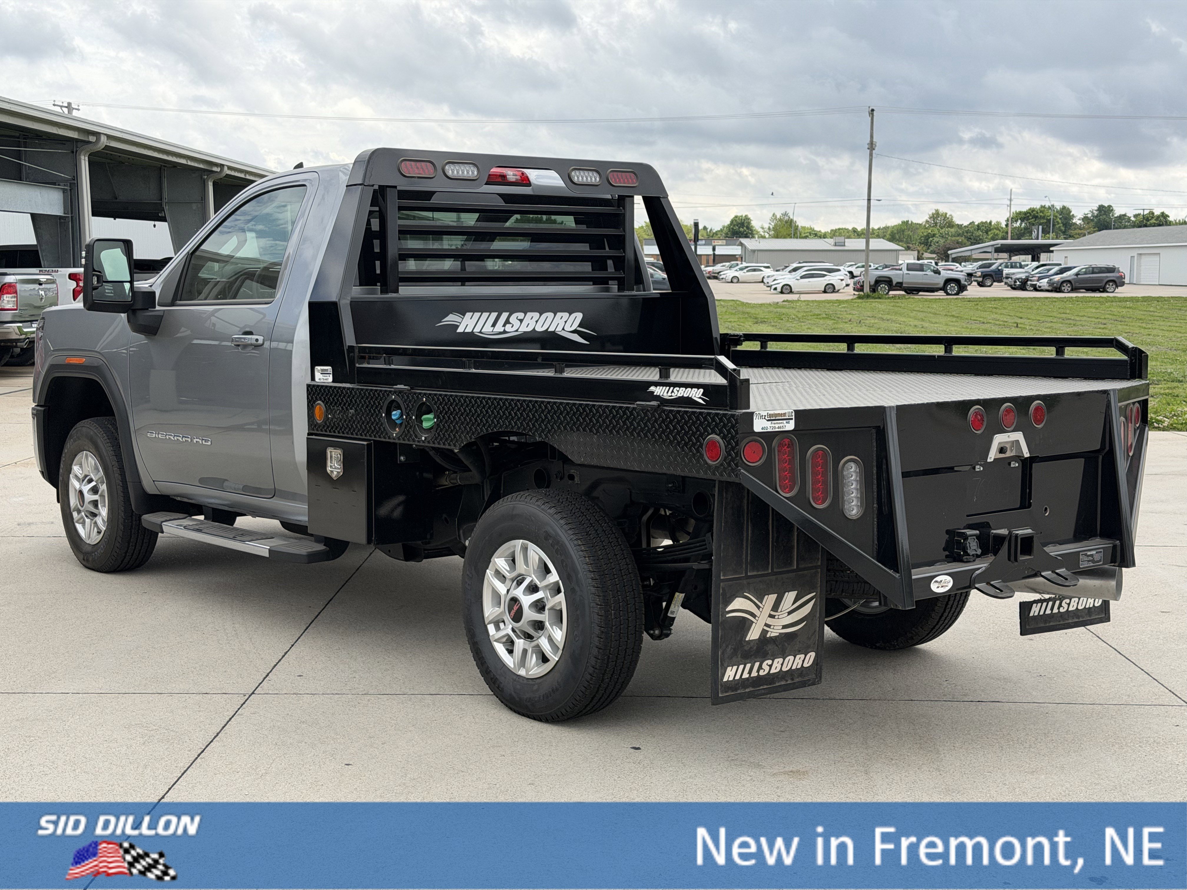 2025 GMC Sierra 2500HD SLE - Photo 11