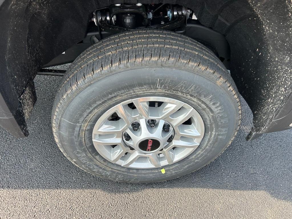 2025 GMC Sierra 2500HD Pro - Photo 20