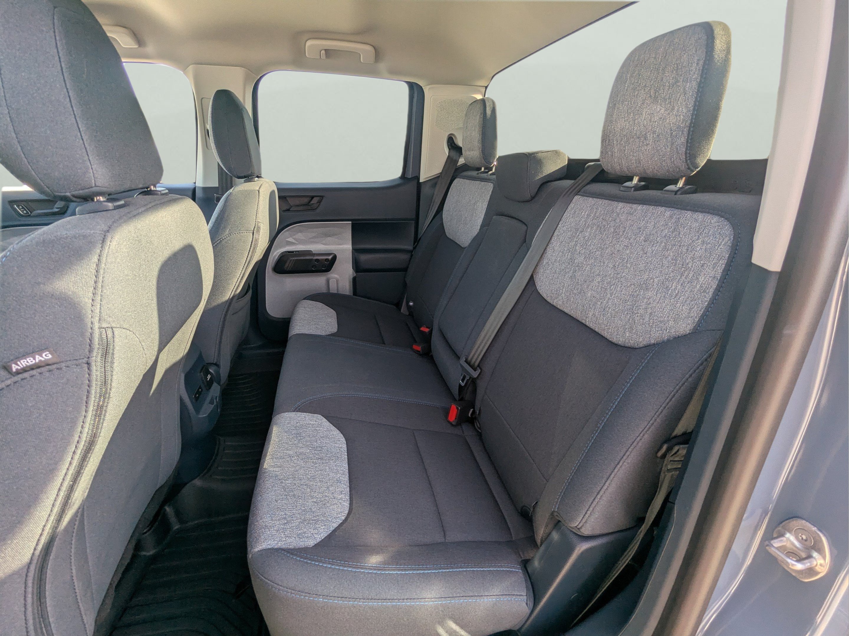 2025 Ford Maverick XLT - Photo 11