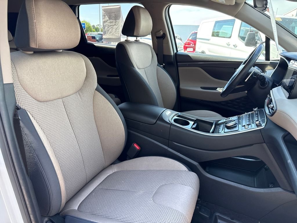 Used 2023 White Pearl Hyundai SEL image 26