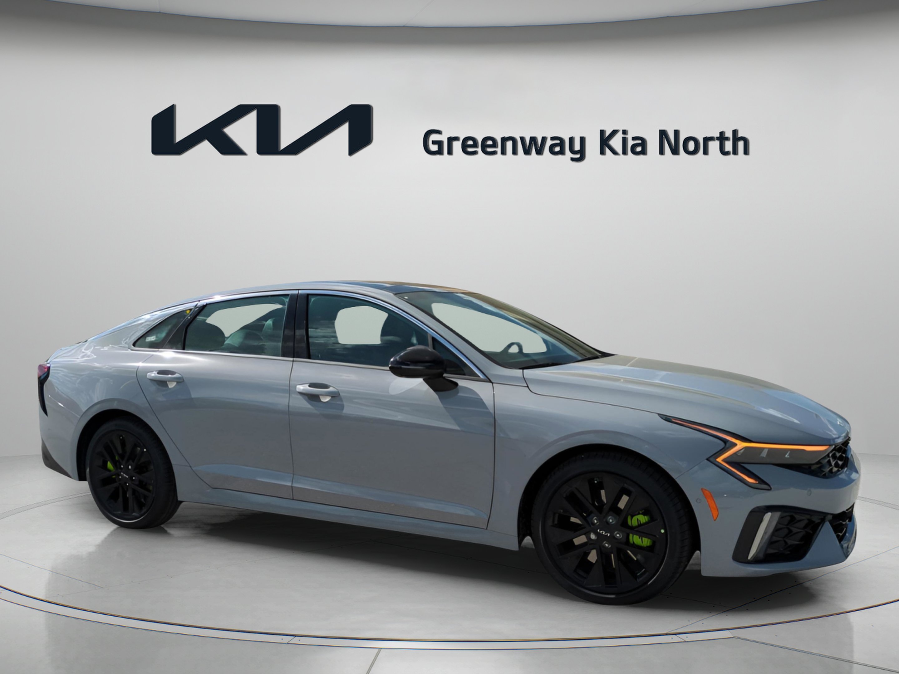 New 2026 Wolf Gray Kia GT image 2