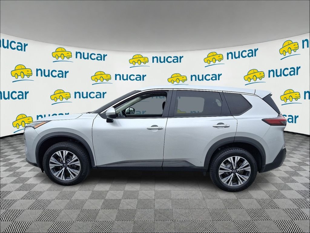 Used 2022 Silver Nissan SV image 4