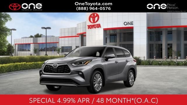 2026 Toyota Highlander Hybrid  Platinum