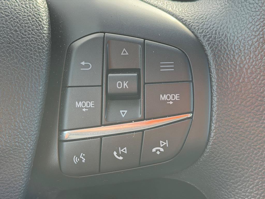 New 2026 Oxford White Ford XLT image 17