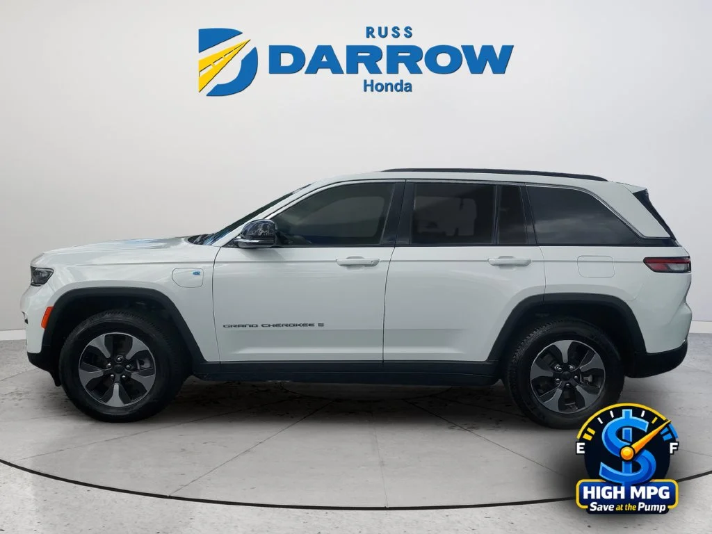 Used 2024 White Jeep 4xe image 2
