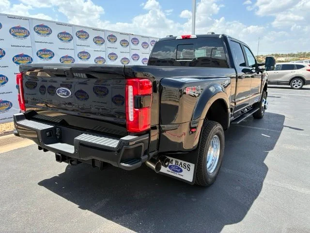 New 2026 Agate Black Metallic Ford XL image 4