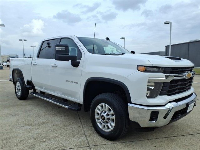 Used 2024 Chevrolet Silverado 2500HD LT with VIN 2GC4YNEY6R1204650 for sale in Kansas City