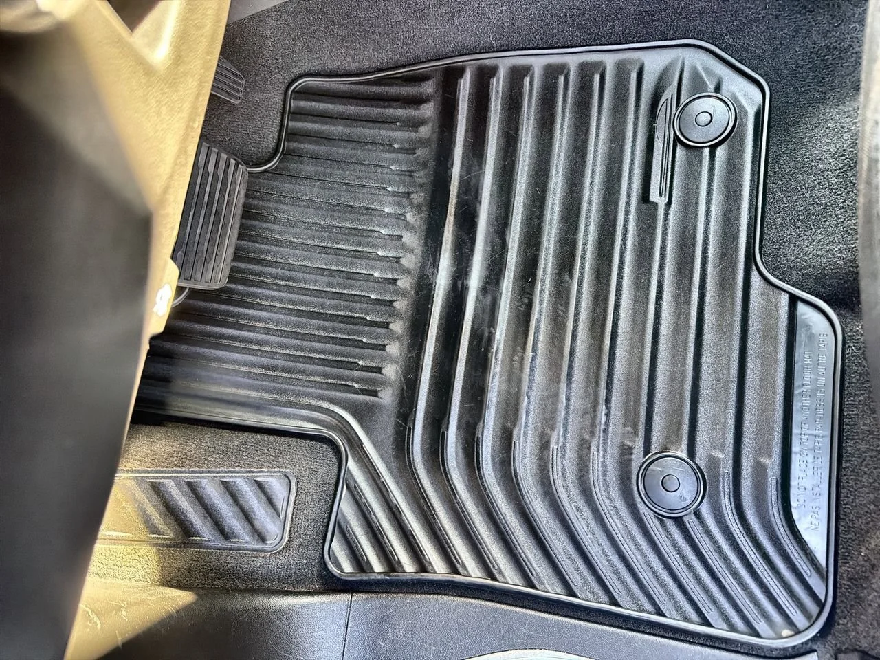 Used 2019 BLACK Chevrolet LT image 30