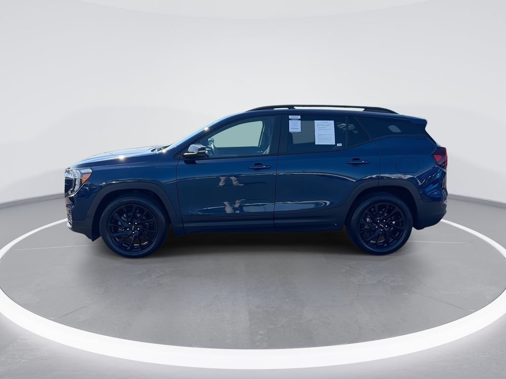 Used 2023 Blue GMC SLE image 5