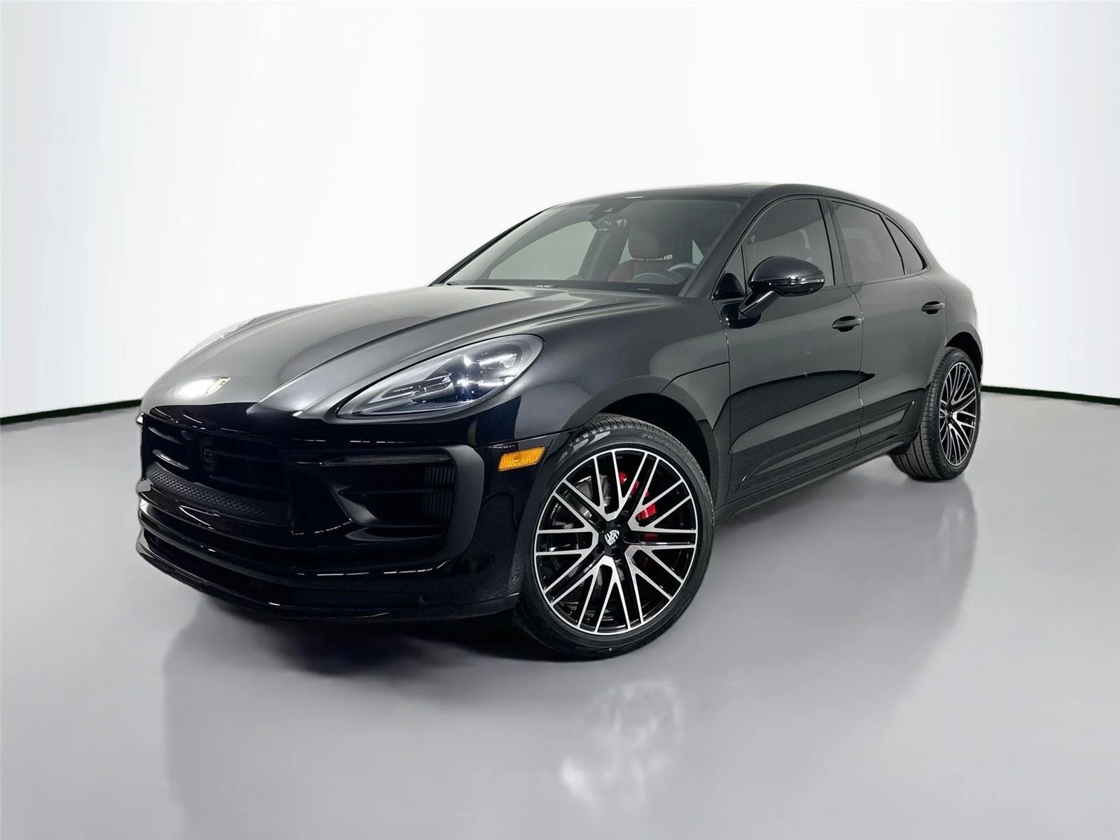 2026 Porsche Macan S's photo