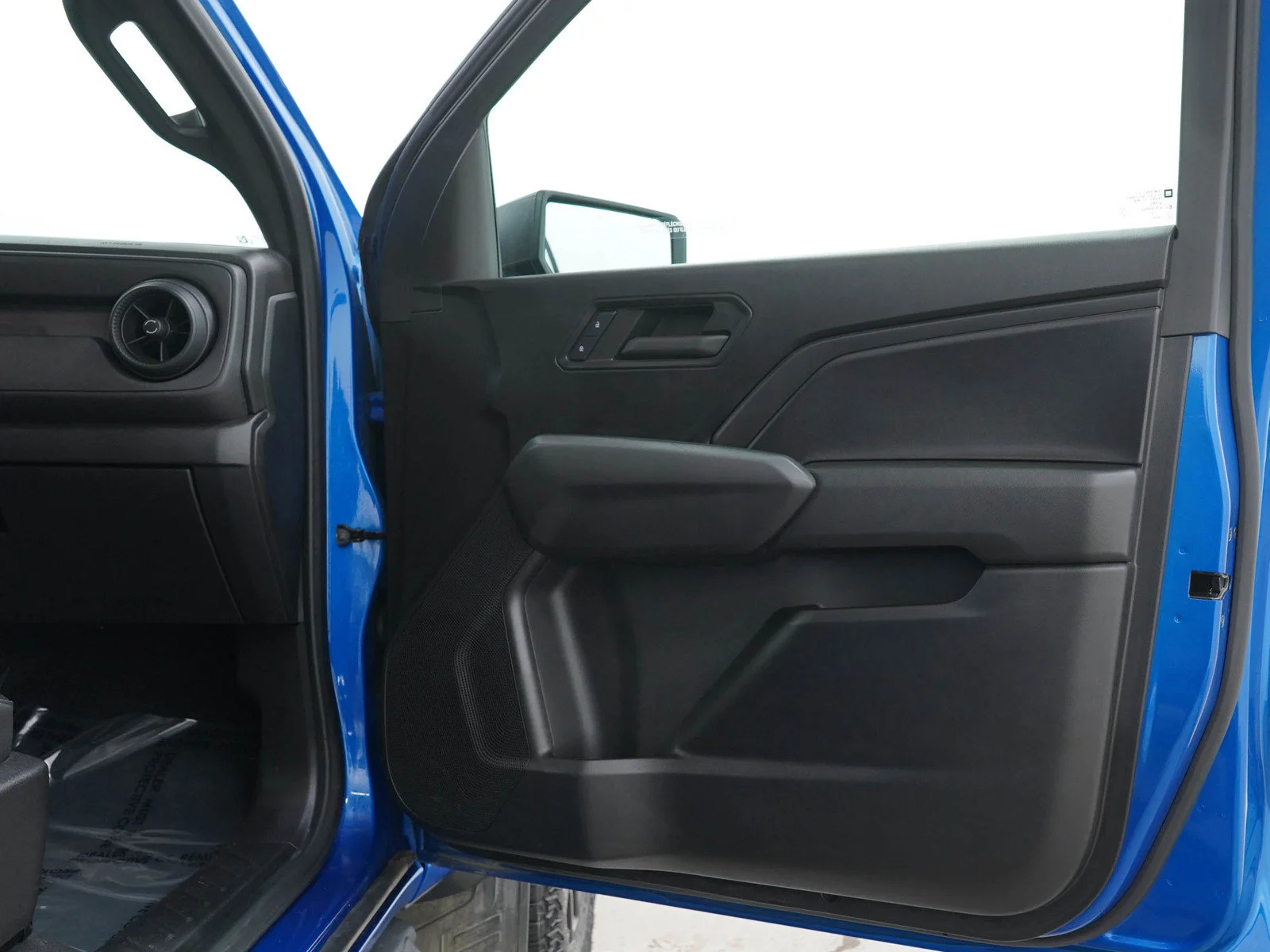 Used 2024 Glacier Blue Metallic Chevrolet Trail Boss image 9