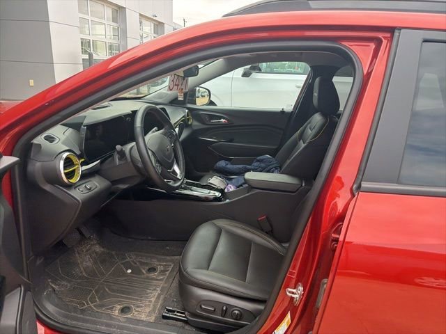 Used 2024 Cayenne Orange Metallic Chevrolet ACTIV image 6