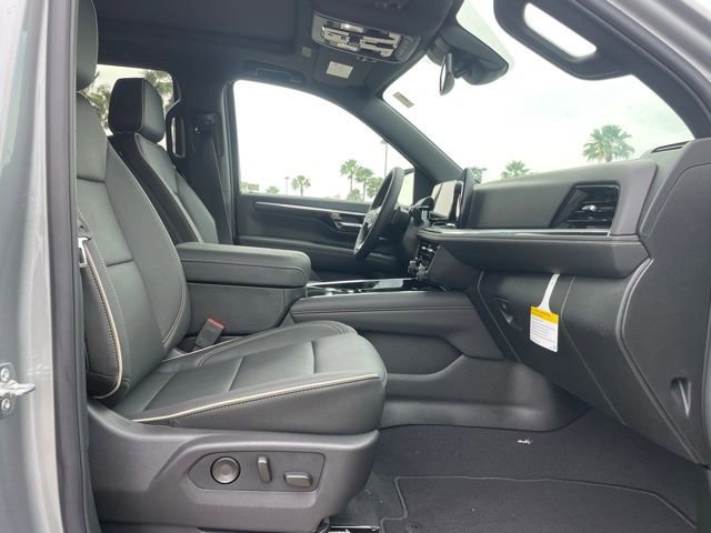 New 2026 Sterling Gray Metallic Chevrolet Premier image 18