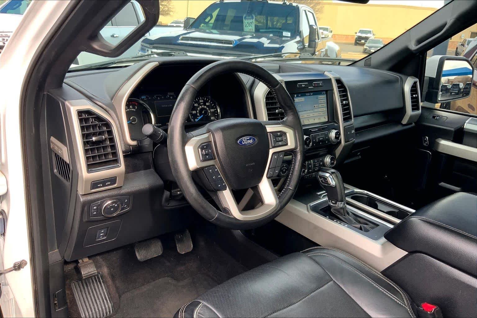 Used 2017 Oxford White Ford Lariat image 17