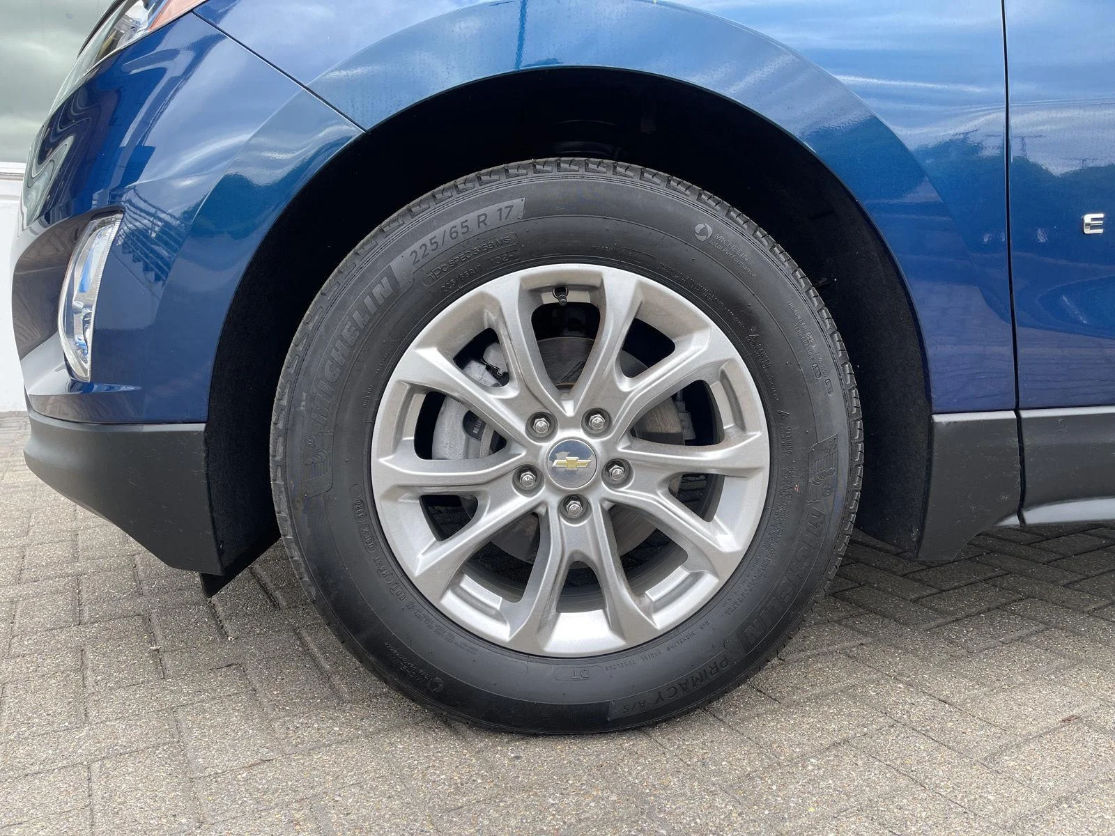 Used 2021 PACIFIC BLUE METALLIC Chevrolet LT image 10