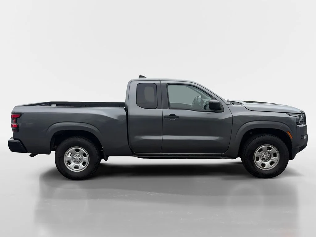 Used 2022 Gun Metallic Nissan S image 3