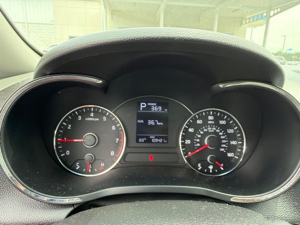 Used 2017 Black Kia LX image 7