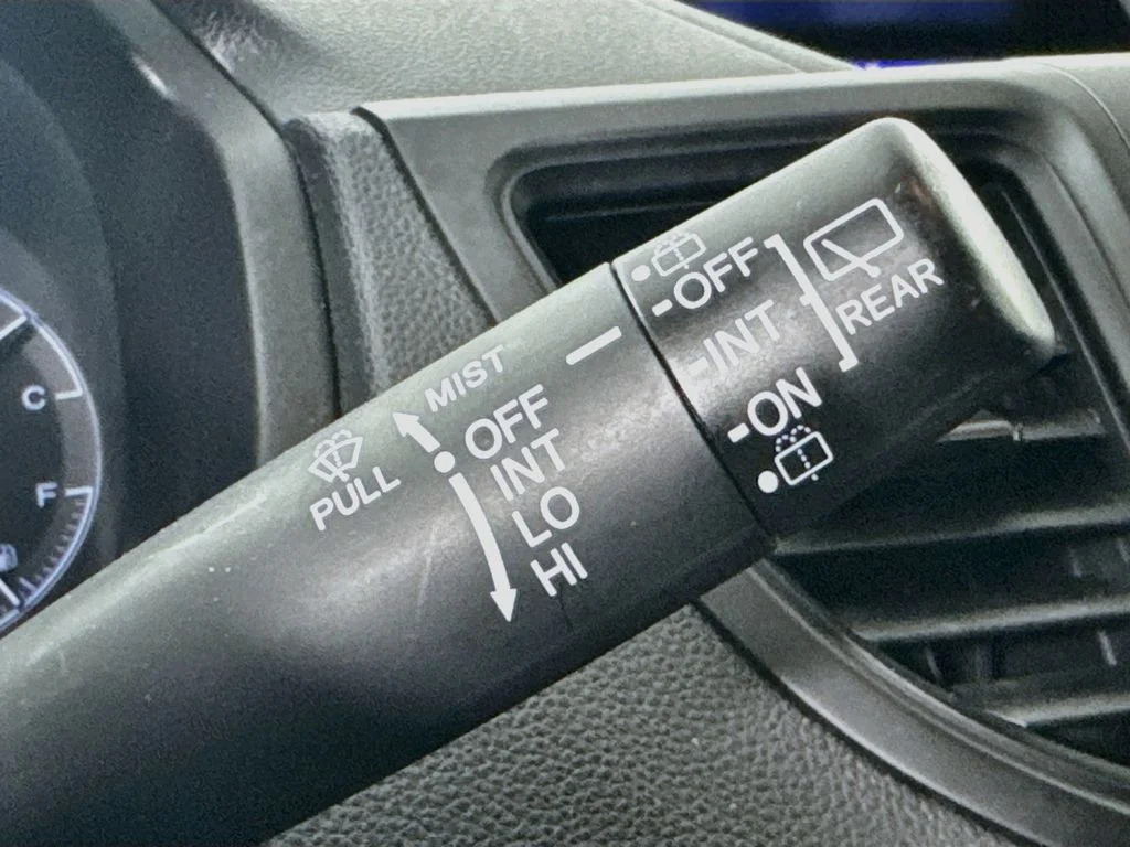 Used 2015 Black Honda LX image 14
