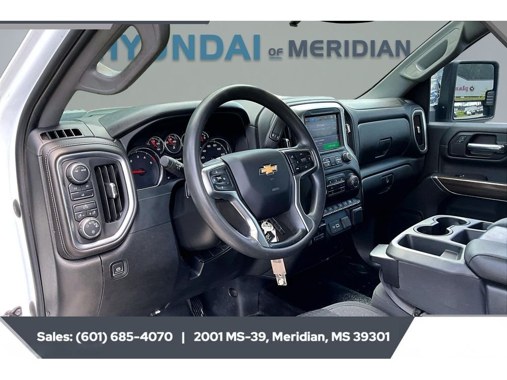 Used 2020 Summit White Chevrolet LT image 12