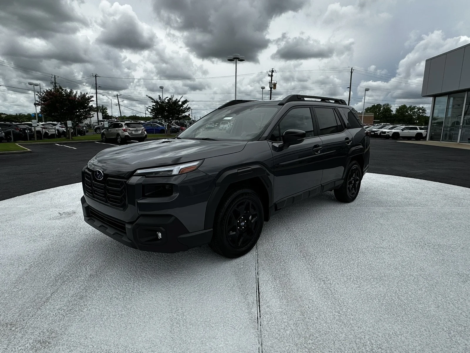 New 2026 MAGNETITE GRAY METALLIC Subaru Limited image 3