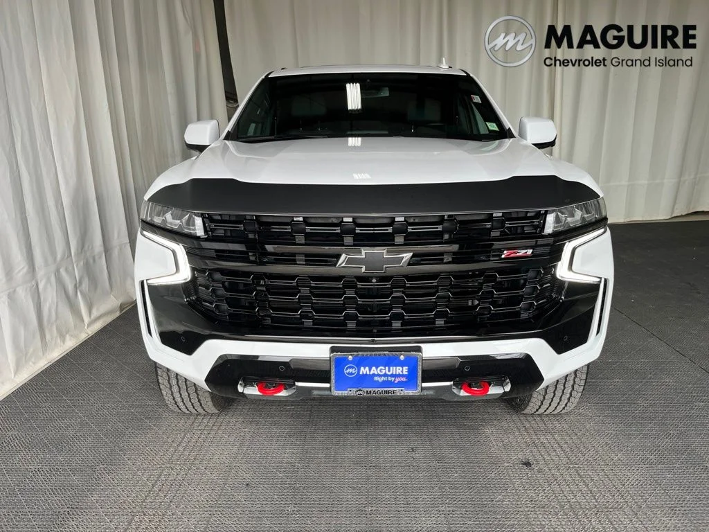 Used 2024 White Chevrolet Z71 image 31