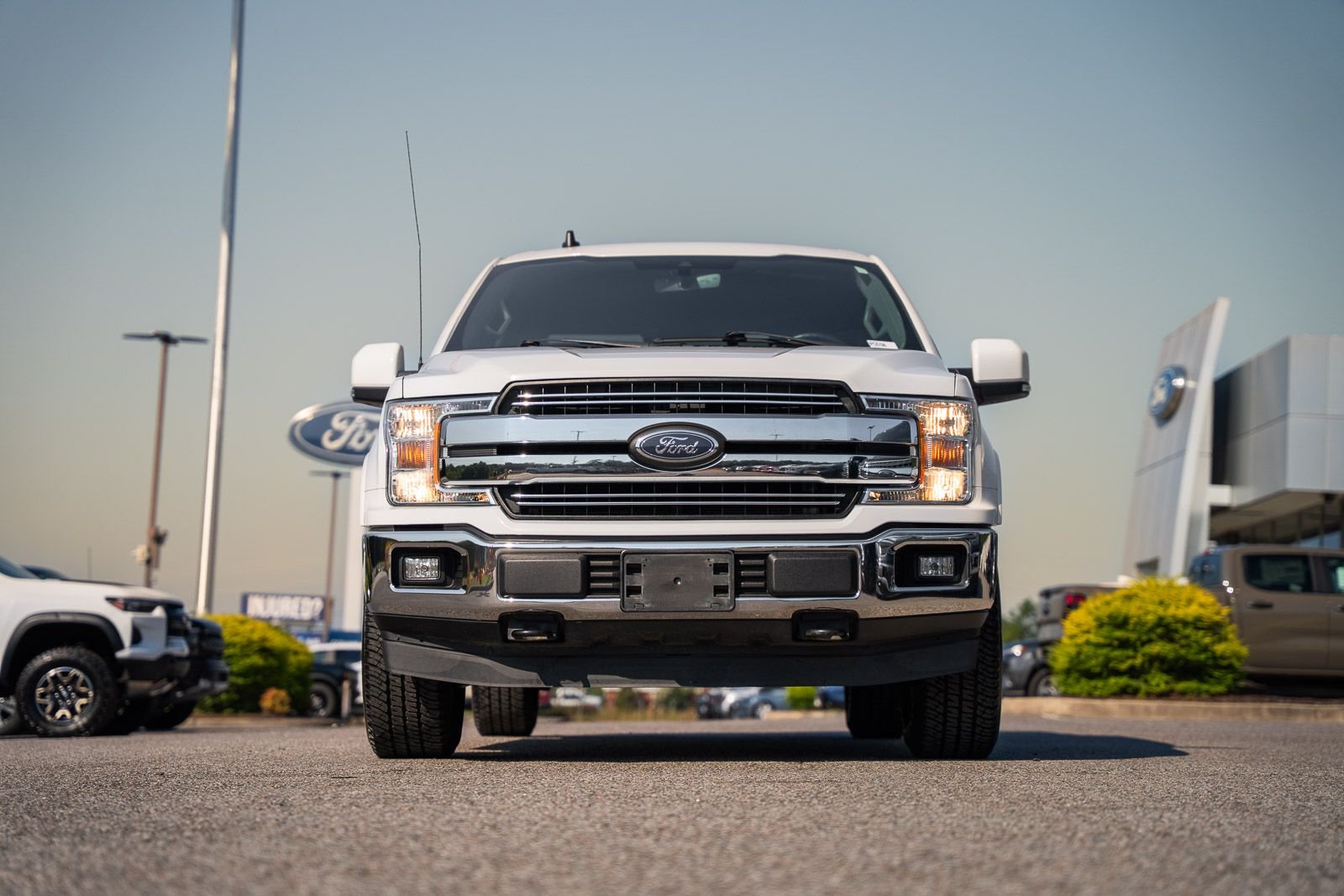 Certified Used 2020 White Ford Lariat image 3