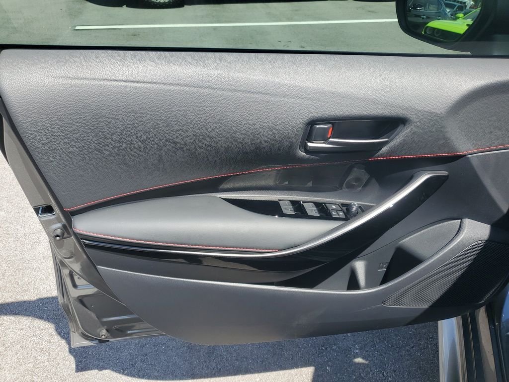 Used 2025  Toyota Premium Plus image 11