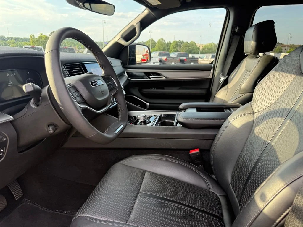 Used 2024 Gray Jeep Series II image 5